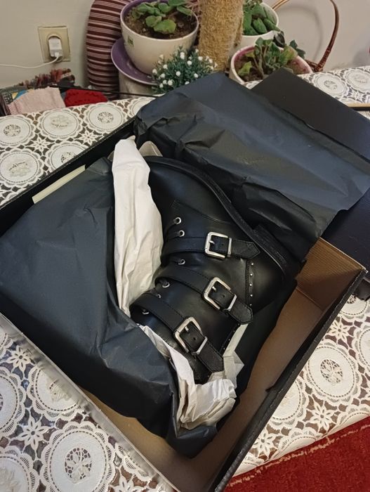 Есенни боти - кожа