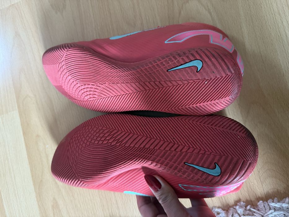 Футболни обувки nike