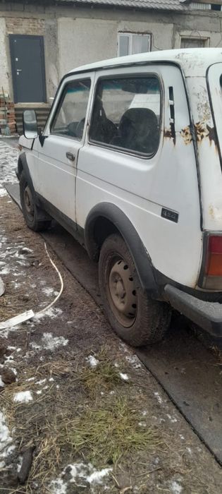 Нива с прицепом вместе