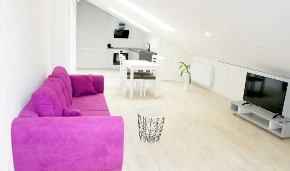 Дава се под наем Двустаен апартамент в Пловдив, Каменица 2 - 56 кв.м за 331.5 € - Снимка #1