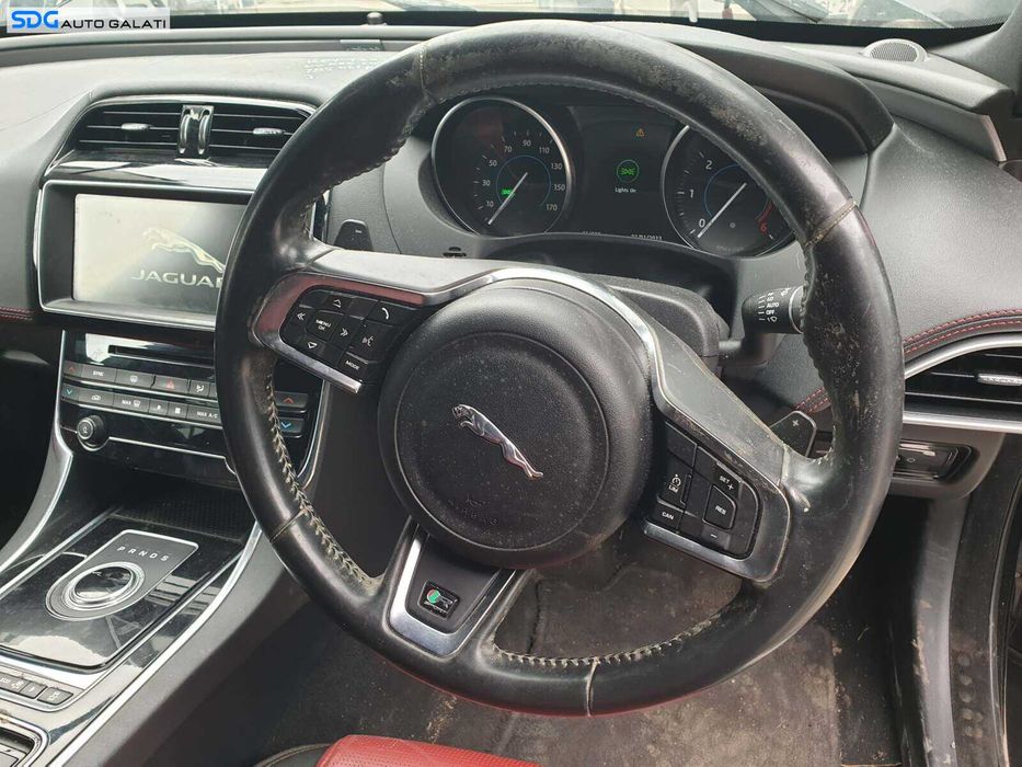 Volan Piele 3 Spite cu Comenzi si Padele FARA Airbag cu Uzura Jaguar XE X760 2015 - 2020 [Q3624]