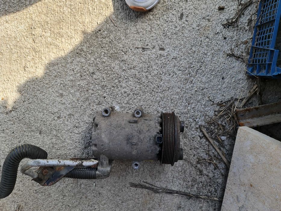 Компресор за климатик Форд