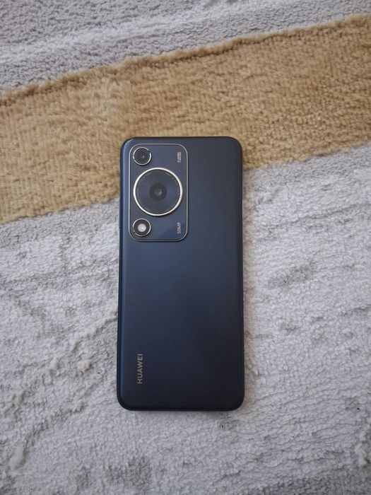 Телефон Huawei Nova Y72S