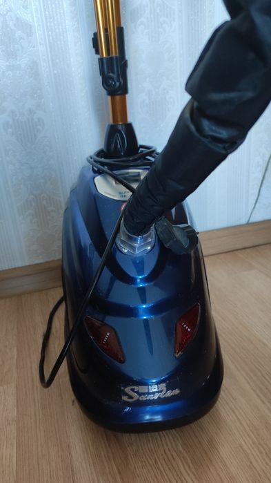 Паровой утюг в отличном состоянии