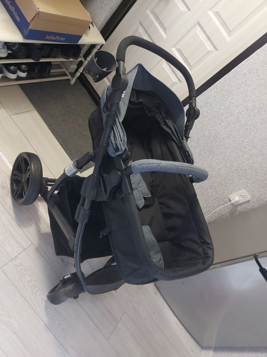 Коляска Indigo удобная