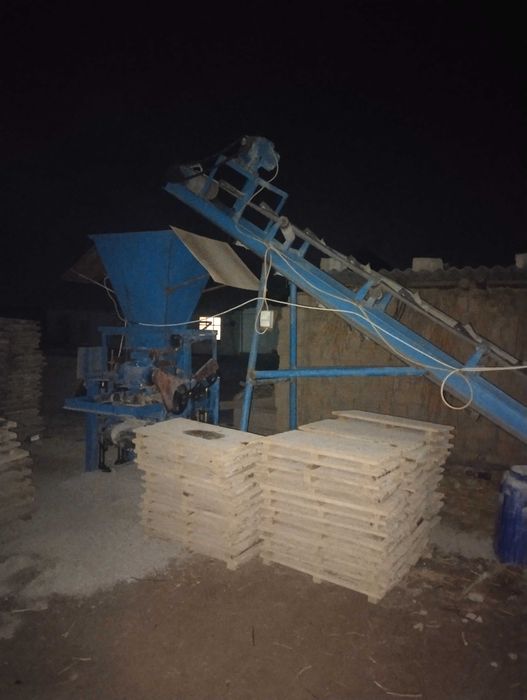 шлакаблок станок 1.8 мл