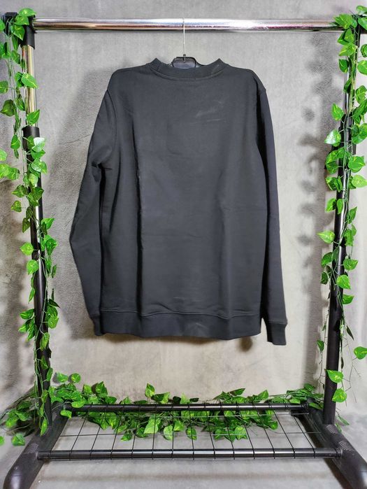 Bluza neagra marimea M