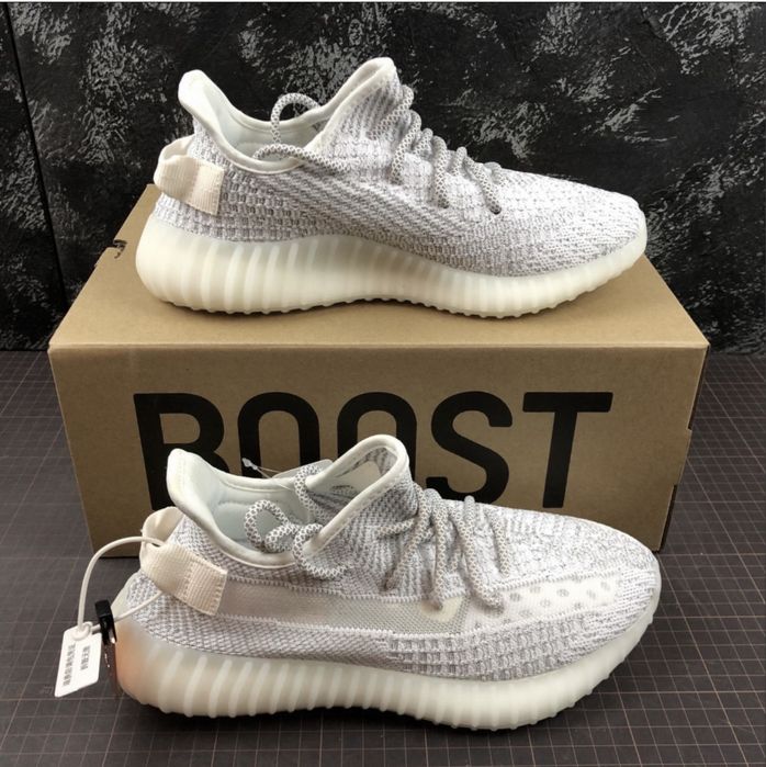 Yezzy 350 noi cu cutie