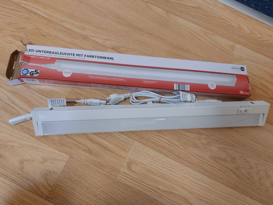 Луминисцентна лампа- нова