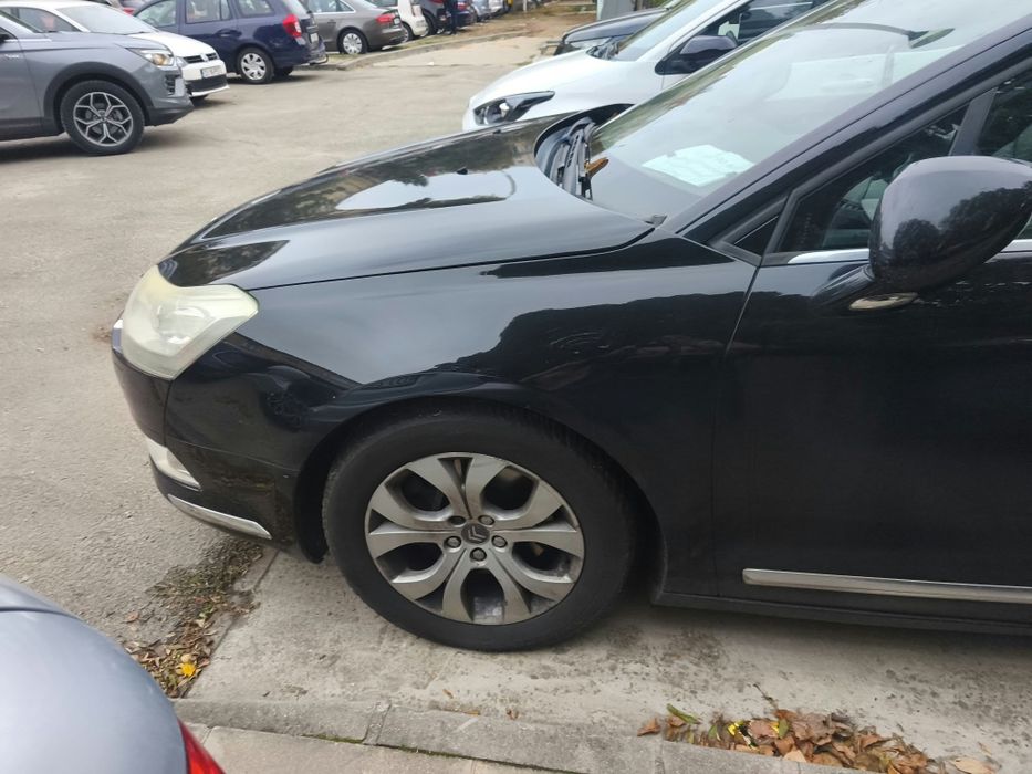 Citroën C5 2009 diesel, 2.909 € — imagine 3