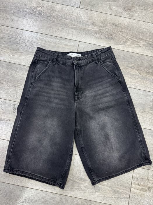 Шорты джинсовые мужские фирмы Bershka