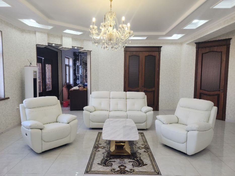 Продаётся дом на участке 8 соток Янги Узбекистан