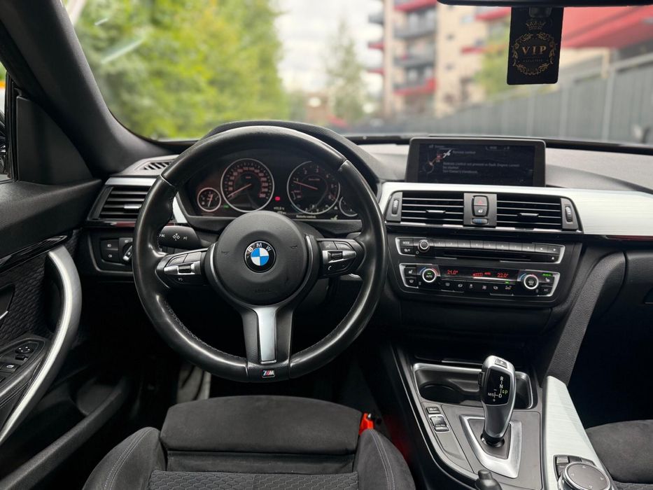 BMW Seria 3 GT F34 M Pachet | ZF 8HP | R19 | Bi-Xenon | Keyless | 3 Chei