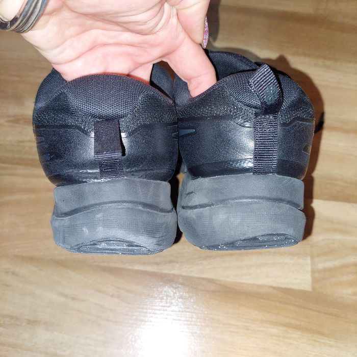 Маратонки Nike 40 номер