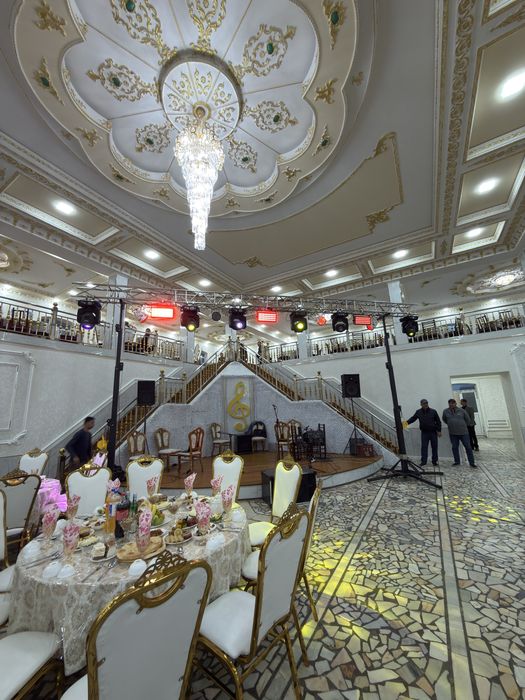 Свето музика сотилади