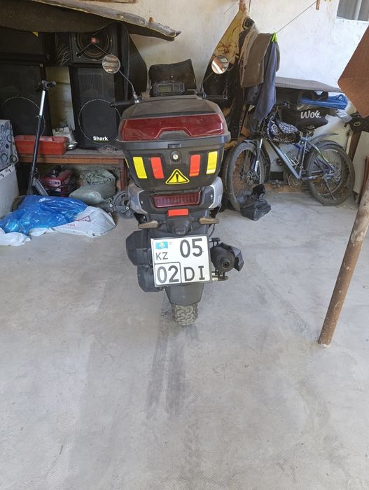 Продам мопед танк срочно