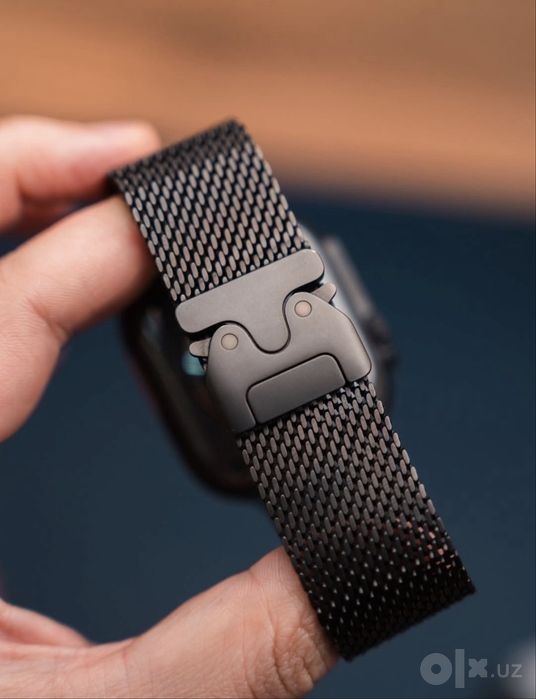 Apple watch ultra 2 Black Milanese loop