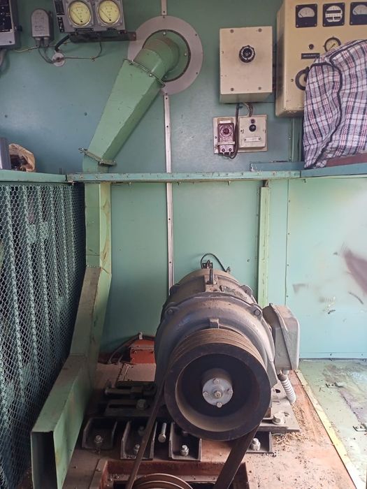 Продам генератор синхронный тип ЕСС5-62-42М1015