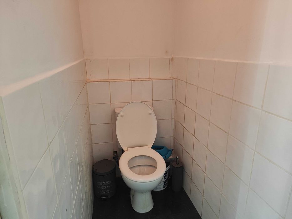 Дава се под наем Офис в Бургас, Център - 22 кв.м за 255 € - Снимка #2