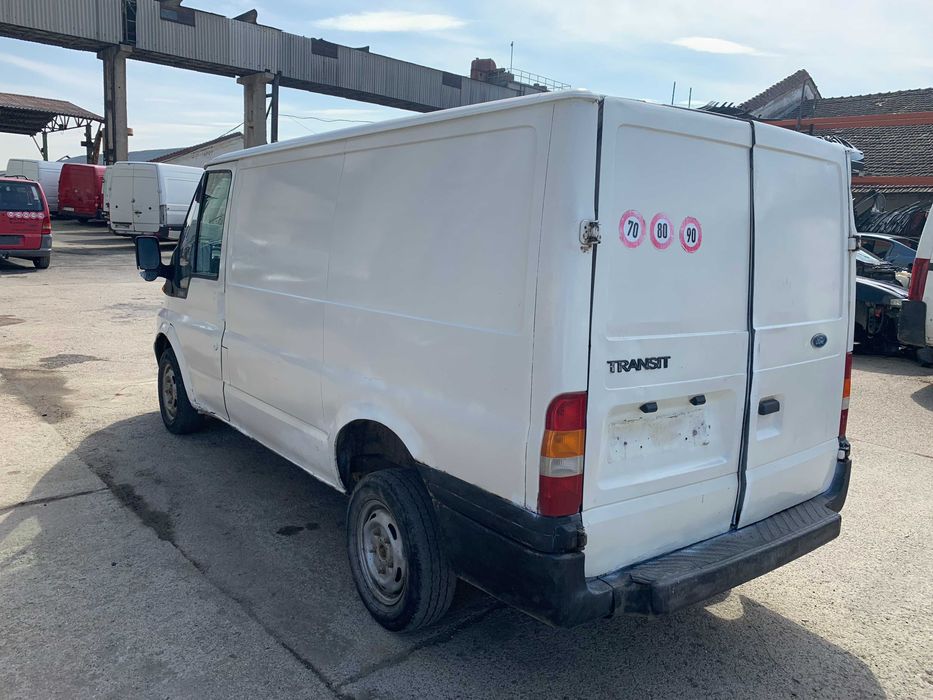 Dezmembrez FORD TRANSIT 2.0 DI 75 cp tip D3FA 86 cp tip F3FA 2005 EURO 3
