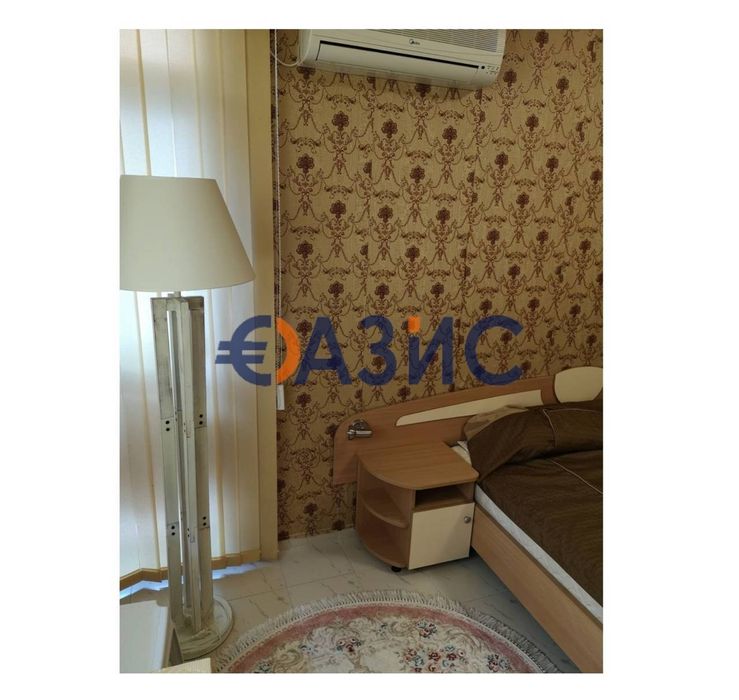 Два самостоятелни етажа на къща за гости с вътрешен двор в курортното