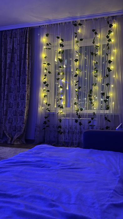 Декоративные листья лианы