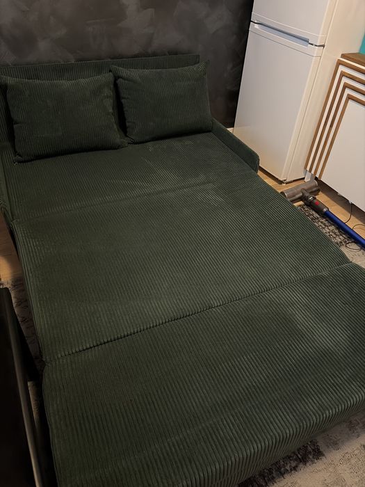 Canapea extensibila 2 locuri
