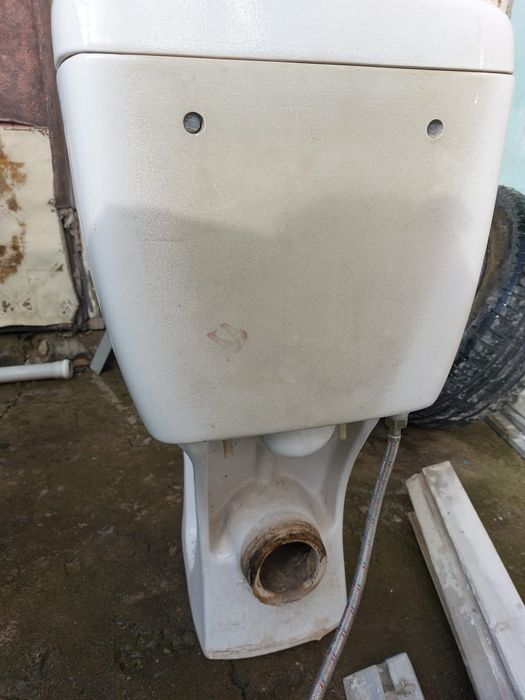 Продам унитаз б/у