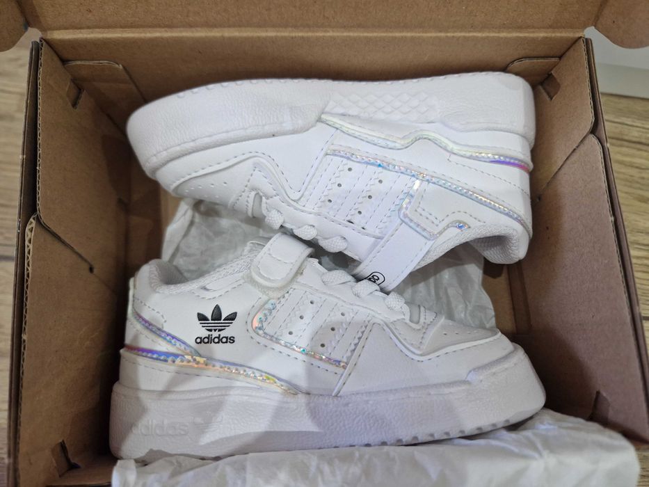 НОВИ! Adidas маратонки - 23 номер