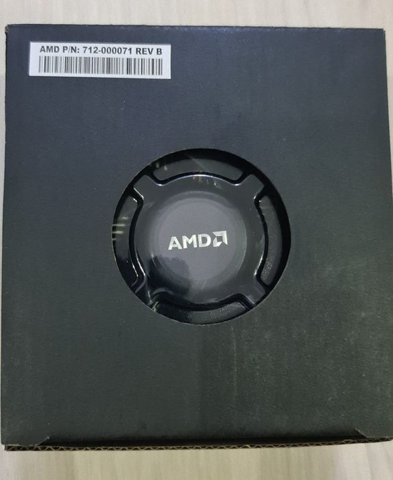 Vând cooler Procesor AMD
