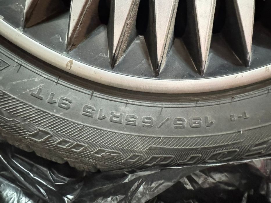 Продам зимние резины