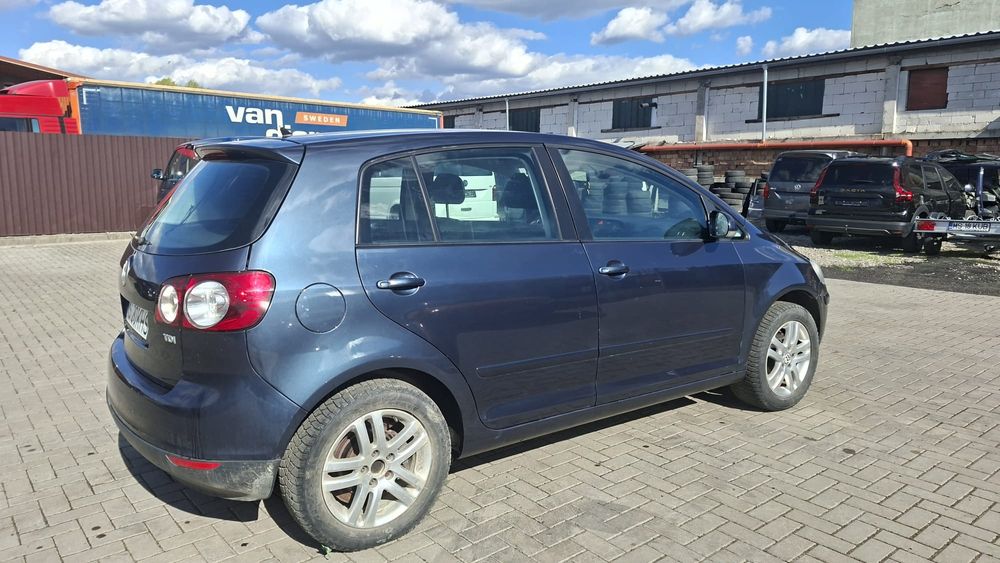 Vand Schimb Golf 5 Plus