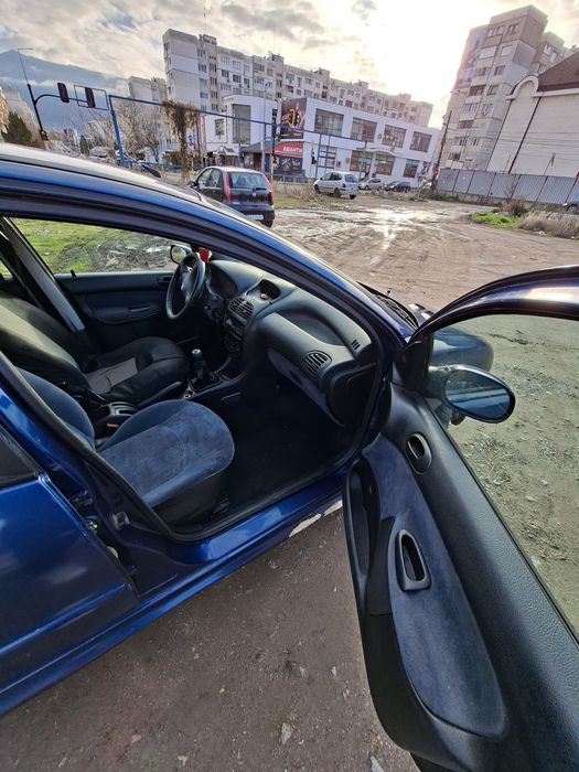 Пежо 206 Година 2000