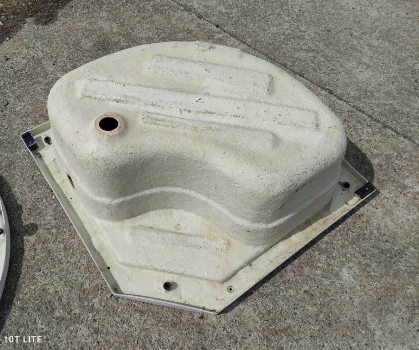 Cădițe duș 50 euro/buc.