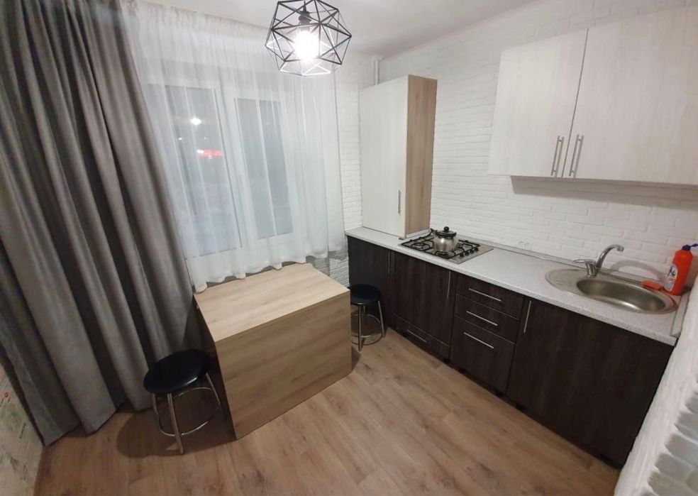 Сдам однушку в центре города