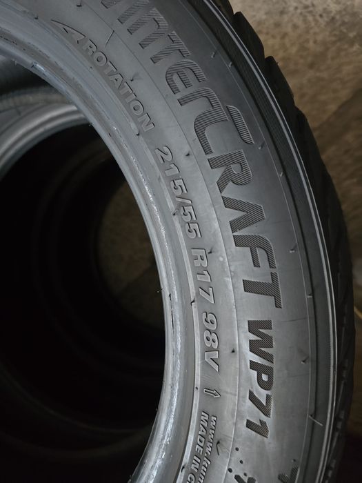 Kumho 215/55 R17 98V MS iarnă