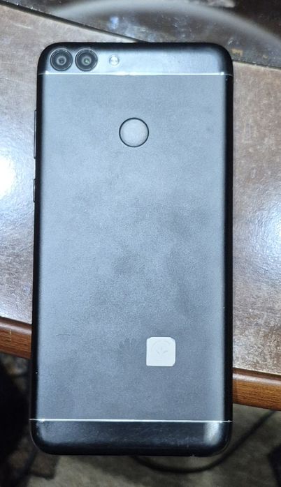Huawei P Smart telefon mobil funcțional