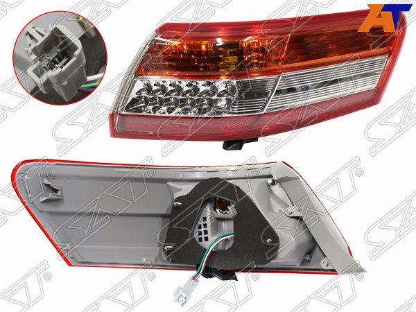 Фонарь задний Toyota Camry