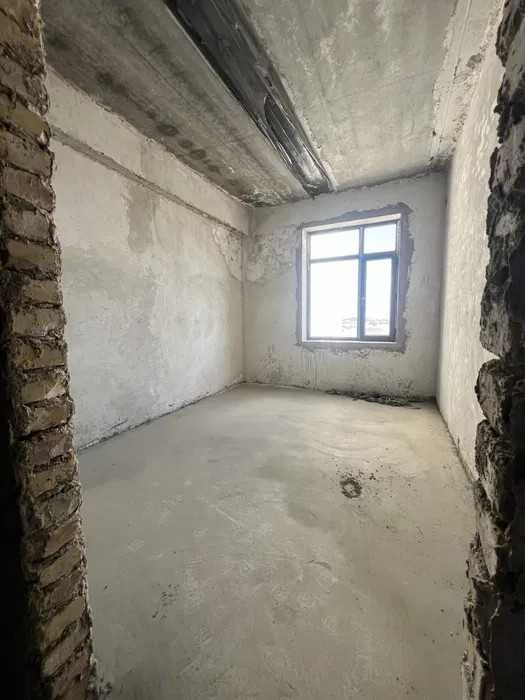 Продаётся 2х комн квартира на 4 этаже Ор-р Северный копилка