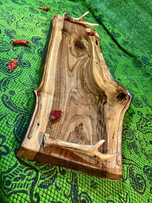 Плата, Подноси от орех с дръжки от рога!