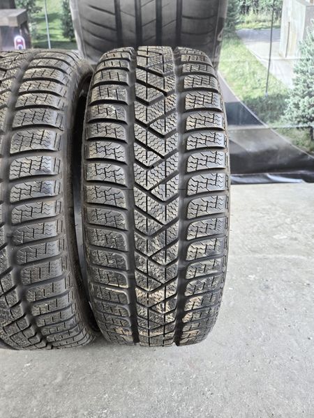 205/40/18 PIRELLI 2бр