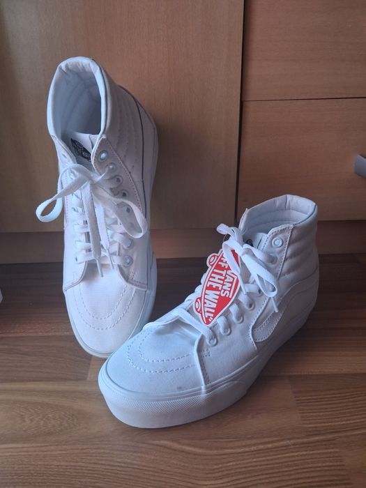 Високи кецове Vans, текстил