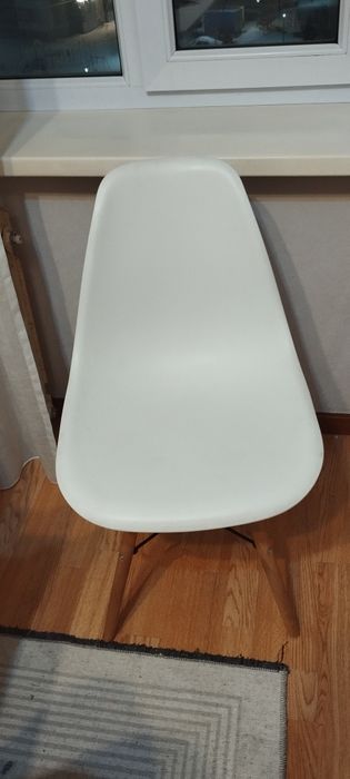 Стулья кухонные пластик