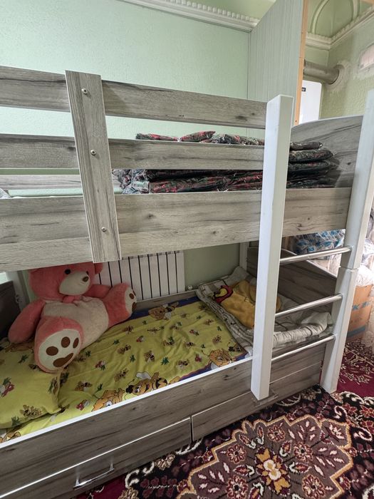 Mebel sotiladi yengi xechqanday muommosi yoq