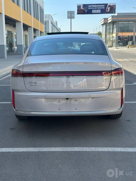 Roewe M7 narda grey rangi 1dona qoldi