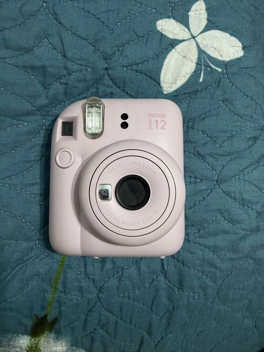 instax mini 12 розовый