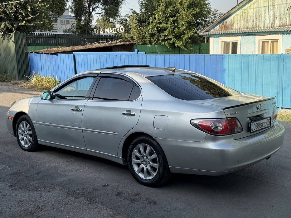 Продам Lexus Es 300