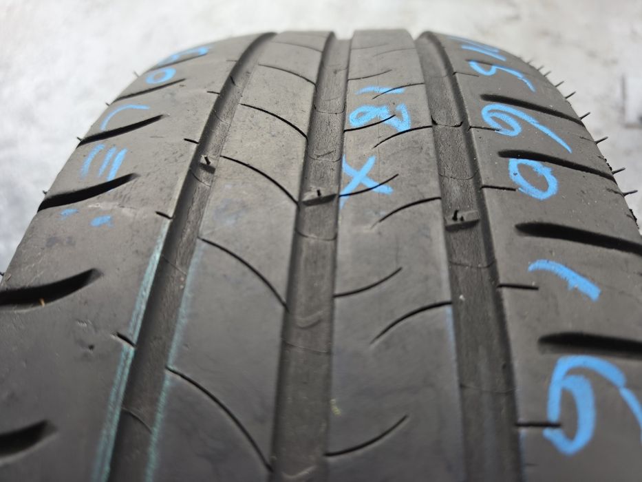 1x 215 60 16 vara michelin