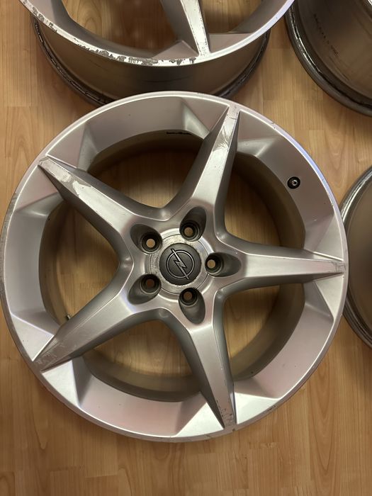 Jante Opel / Penta Star R18