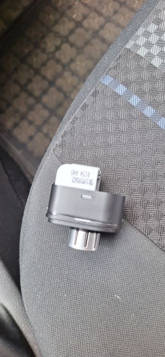 Buton reglaj oglinzi vw tiguan 2014